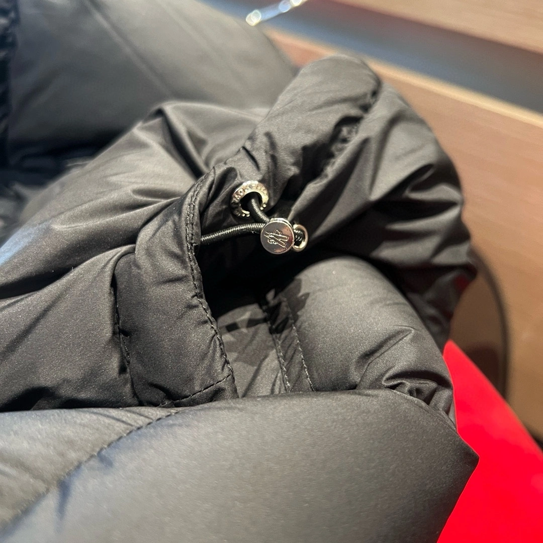 wg.luxury- 7o9385r Vezere Maya down jacket oversized item:D-F365I0701
